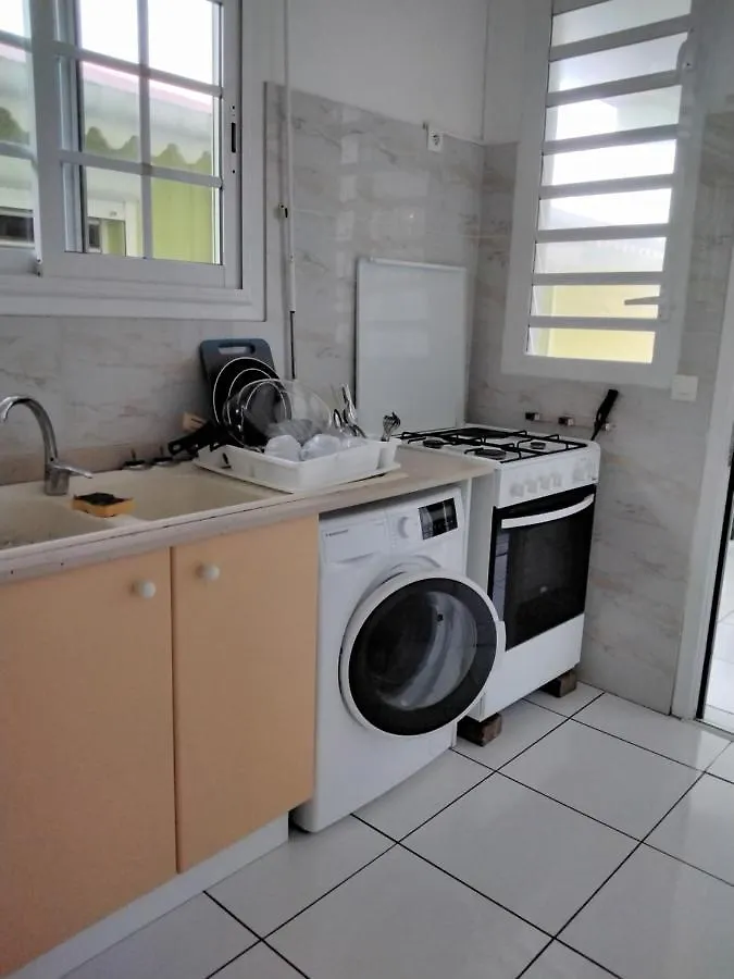 Appartement Entier A Terre De Haut - Chez Odile 0*, Terre-De-Haut